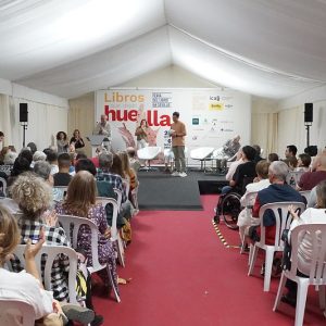 52473522722_a941b05360_c-300×300