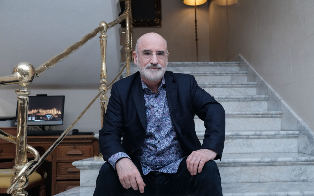 Fernando Aramburu en la FLS: “En lugar de poner bombas, yo escogí la literatura”